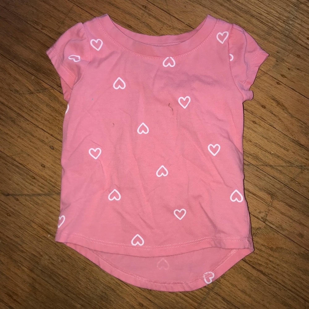 5/$15🌷 Heart Print T-Shirt